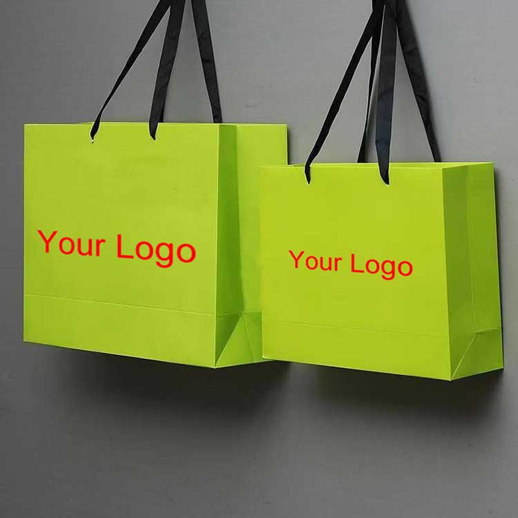 Isikupärastatud kinkekotid